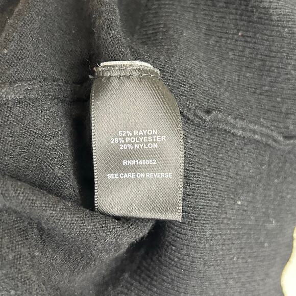 Torrid Everyday Soft V-Neck Long Sleeve Black Sweater Size Large Business Casual - Picture 6 of 6